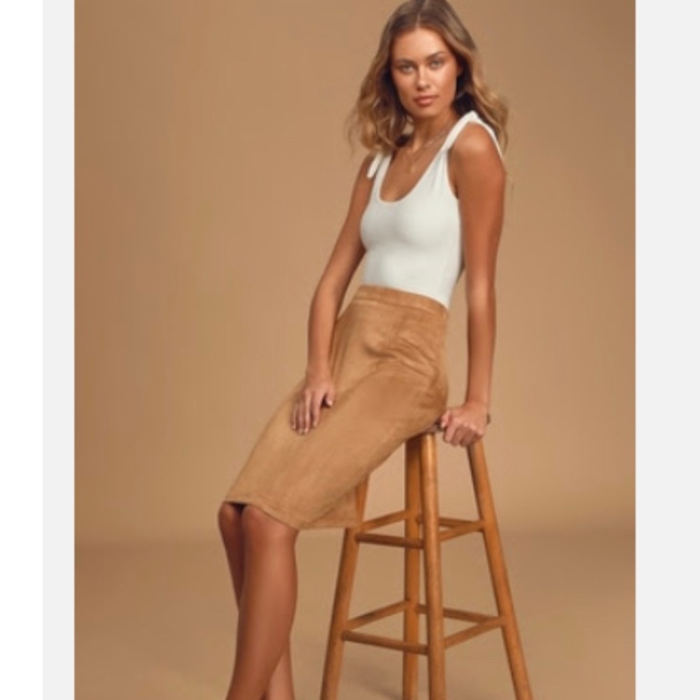 Lulus - Superpower Tan Suede Pencil Skirt